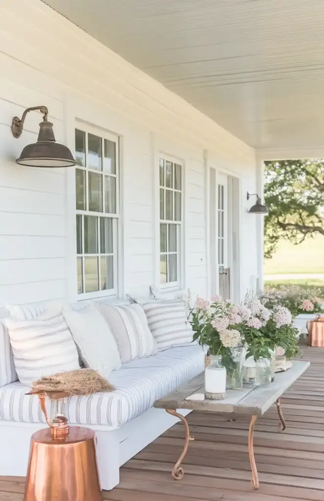 🪑 2. Cozy Seating Arrangements