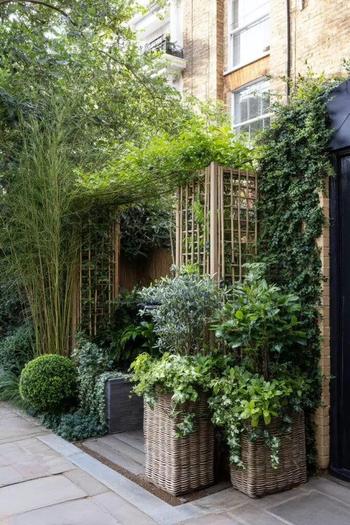 7 Outdoor Ideas for Small Spaces That Work Beautifully 6 7 Outdoor Ideas for Small Spaces That Work Beautifully