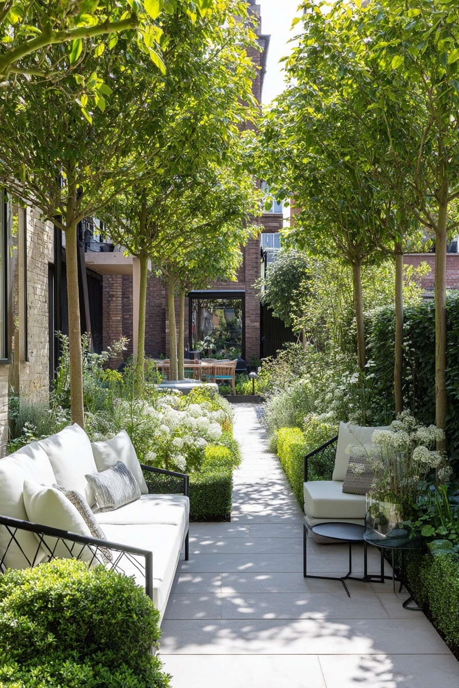 5 Smart Layout Ideas for Your Small Garden