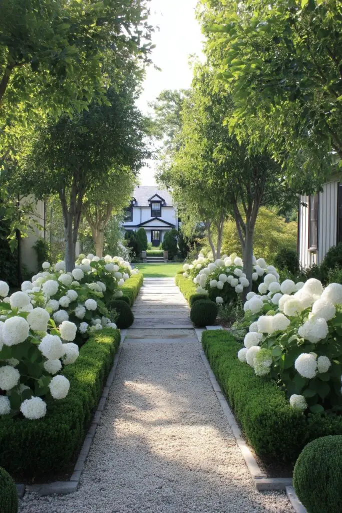 Hydrangea Landscaping Ideas for Stunning Gardens 10 Hydrangea Landscaping Ideas for Stunning Gardens